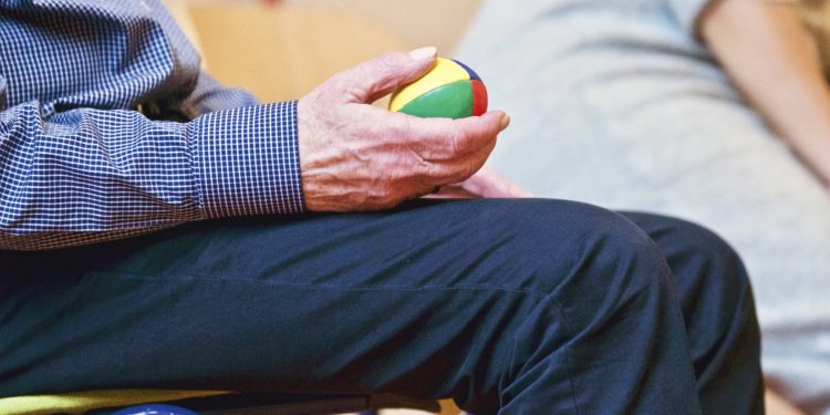 Estudo da Unicamp cria sensor de baixo custo capaz de auxiliar no diagnóstico precoce de Parkinson